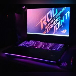 Upgraded Asus ROG Strix G17 Gaming Bundle - 32GB RAM | RTX 2060 + Turbo Cooler